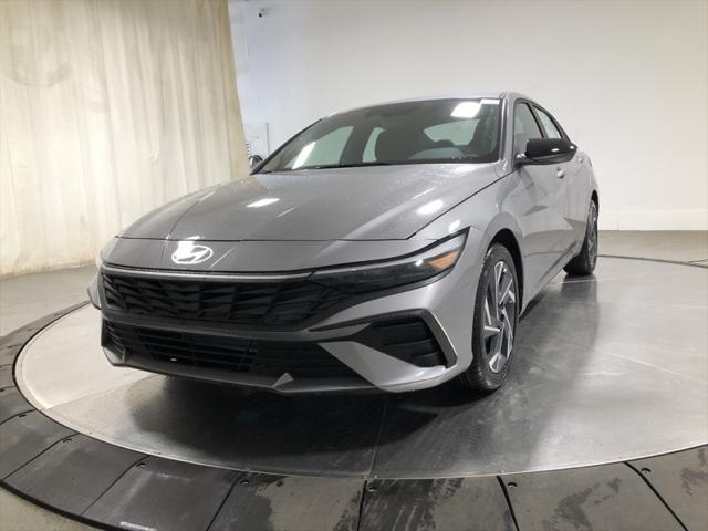 new 2025 Hyundai Elantra car, priced at $22,834