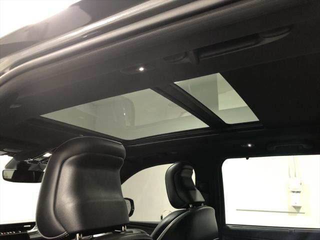 used 2022 Jeep Grand Cherokee car, priced at $38,200