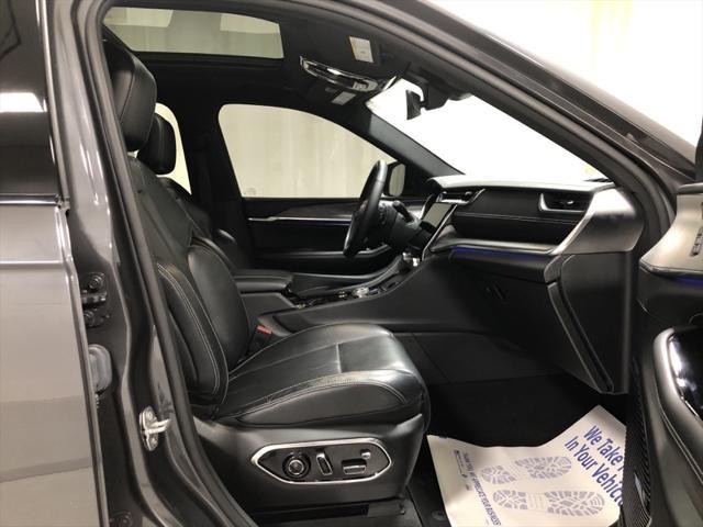 used 2022 Jeep Grand Cherokee car, priced at $38,200