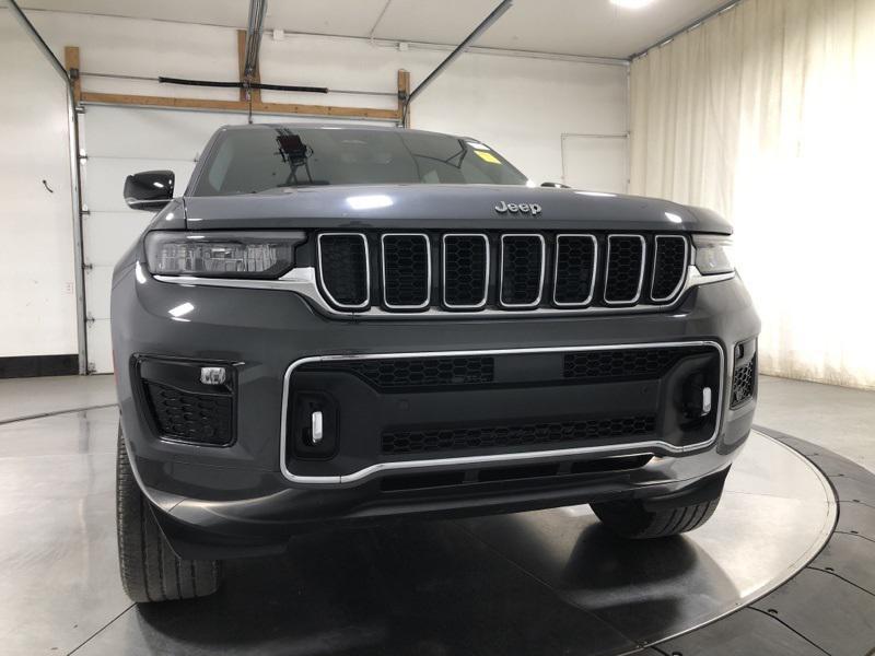 used 2022 Jeep Grand Cherokee car, priced at $37,400