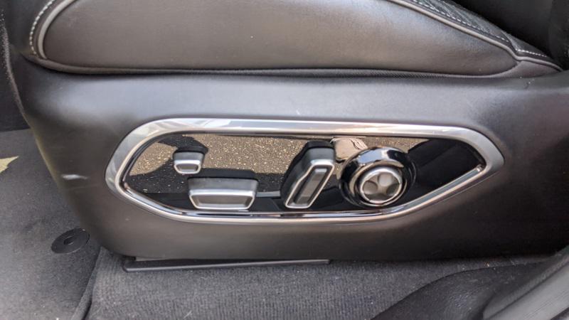 used 2022 Jeep Grand Cherokee car, priced at $38,200