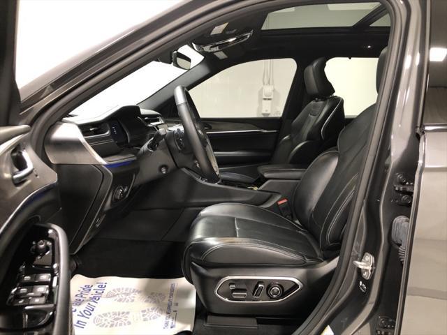 used 2022 Jeep Grand Cherokee car, priced at $38,200