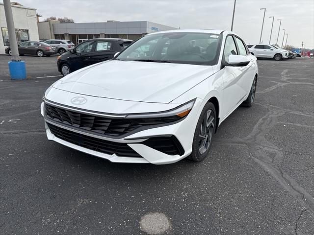 new 2025 Hyundai Elantra car, priced at $29,975