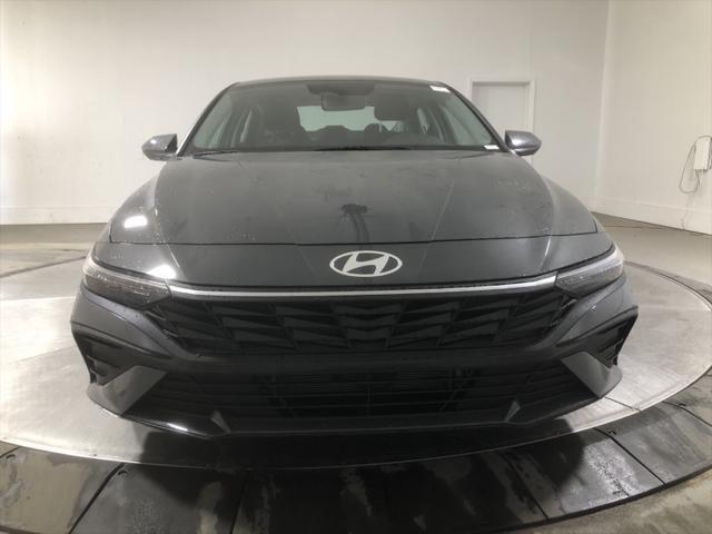 new 2025 Hyundai ELANTRA HEV car, priced at $25,529