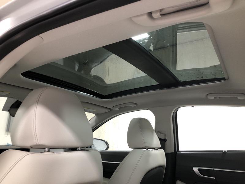 new 2025 Hyundai Sonata Hybrid car, priced at $36,626