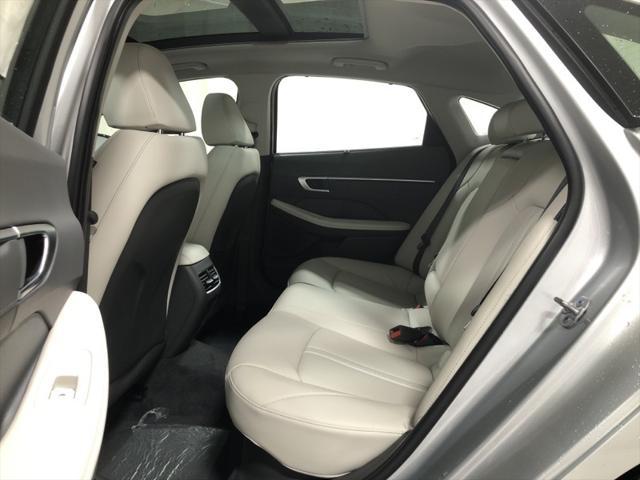 new 2025 Hyundai Sonata Hybrid car, priced at $37,126