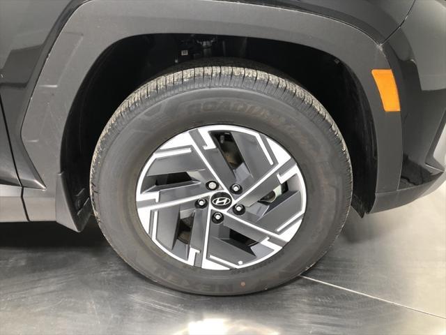 new 2025 Hyundai TUCSON Hybrid car, priced at $33,347