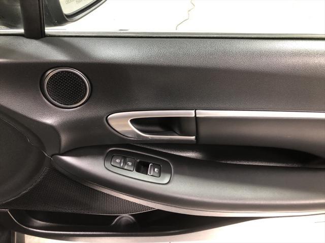 used 2022 Hyundai Sonata Hybrid car, priced at $20,400