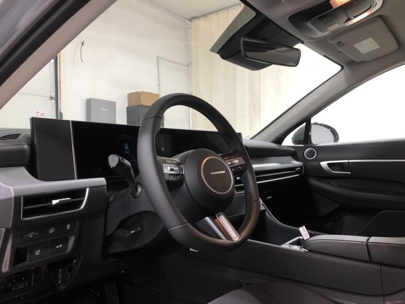 new 2025 Hyundai Sonata Hybrid car, priced at $29,448