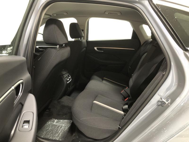 new 2025 Hyundai Sonata Hybrid car, priced at $29,448
