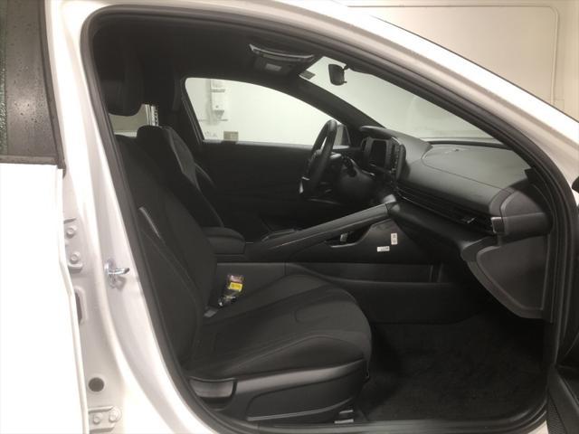new 2025 Hyundai Elantra car, priced at $23,542