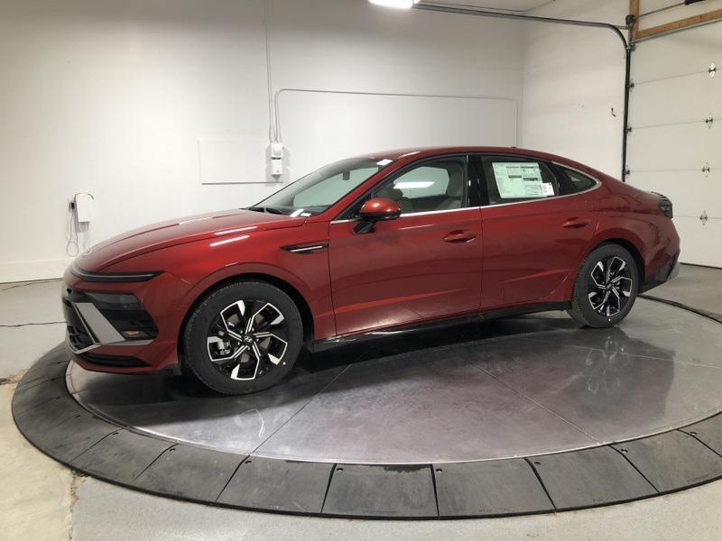 new 2025 Hyundai Sonata car, priced at $28,289