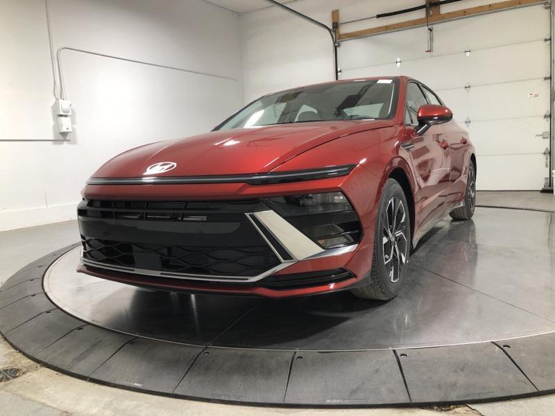 new 2025 Hyundai Sonata car, priced at $28,289