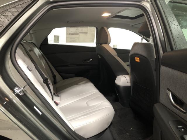 new 2025 Hyundai Elantra car, priced at $26,537