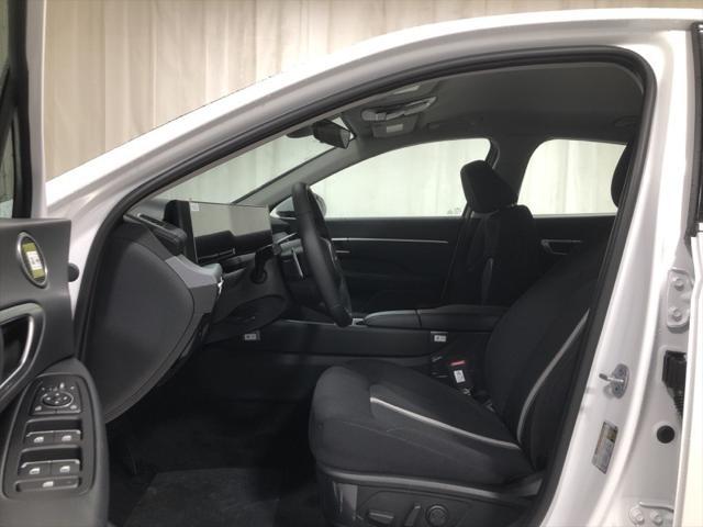 new 2025 Hyundai Sonata Hybrid car, priced at $31,868