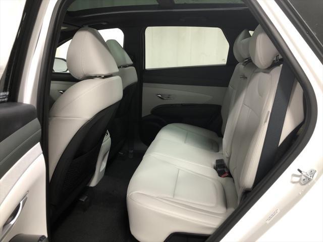 new 2025 Hyundai TUCSON Hybrid car, priced at $41,705
