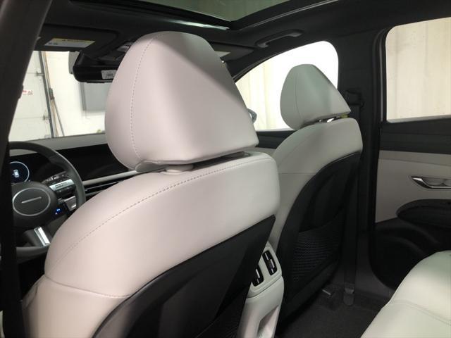 new 2025 Hyundai TUCSON Hybrid car, priced at $41,705