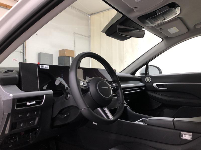 new 2025 Hyundai Sonata Hybrid car, priced at $29,762