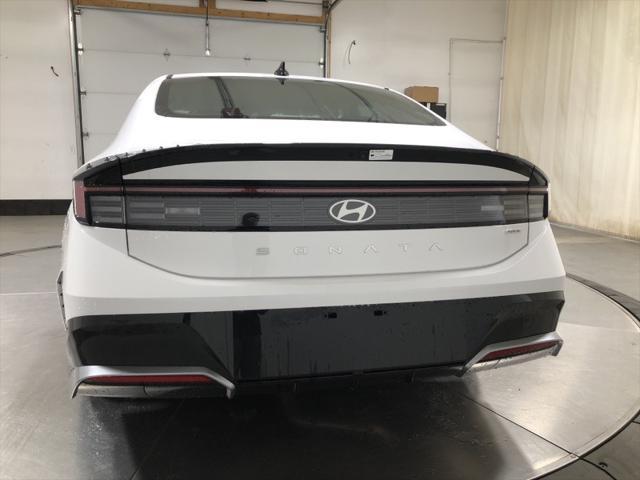 new 2025 Hyundai Sonata Hybrid car, priced at $31,862