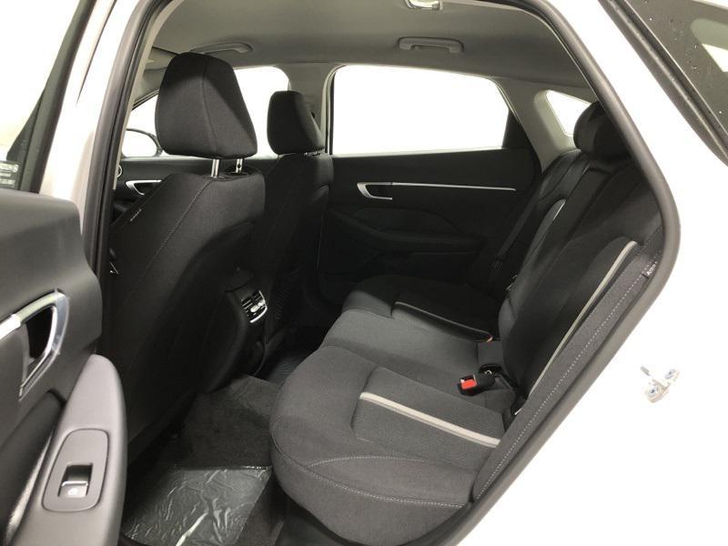 new 2025 Hyundai Sonata Hybrid car, priced at $29,762