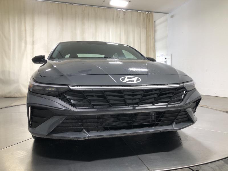 new 2025 Hyundai Elantra car, priced at $26,289
