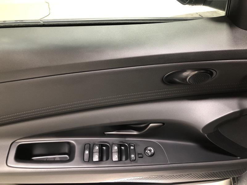 new 2025 Hyundai Elantra car, priced at $26,289