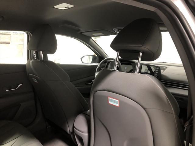 new 2025 Hyundai Elantra car, priced at $23,140