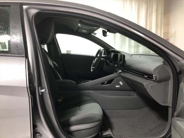new 2025 Hyundai Elantra car, priced at $23,140