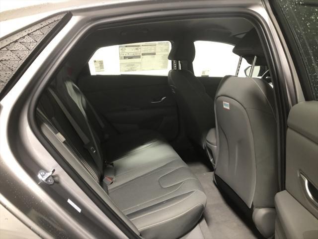 new 2025 Hyundai Elantra car, priced at $23,140