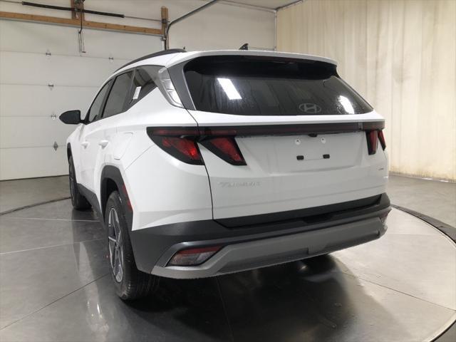 new 2025 Hyundai Tucson car, priced at $32,198