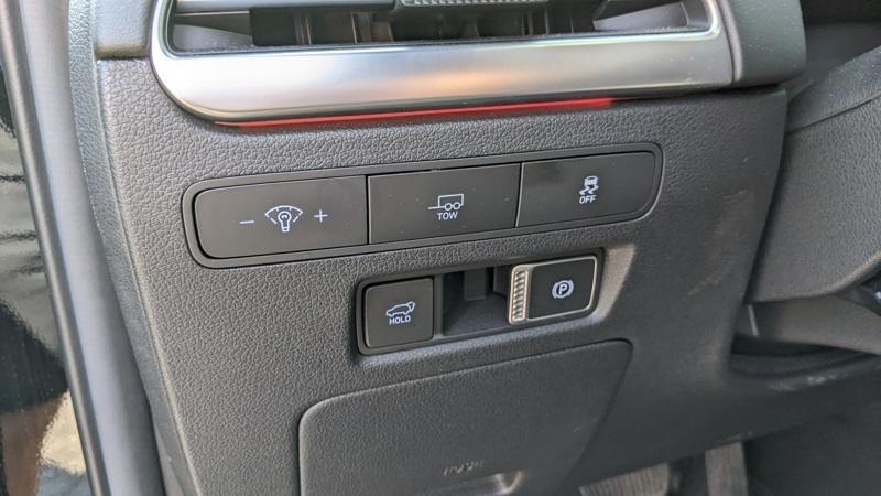 used 2024 Hyundai Palisade car, priced at $45,200