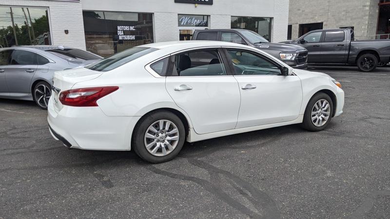 used 2018 Nissan Altima car, priced at $11,400