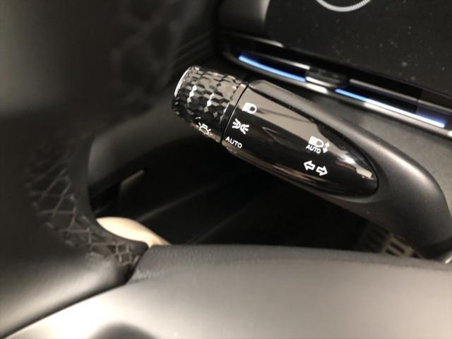 new 2025 Hyundai Elantra car, priced at $27,039