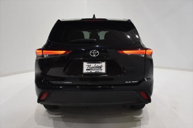 used 2021 Toyota Highlander car, priced at $31,750