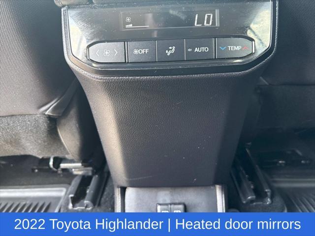 used 2022 Toyota Highlander car, priced at $33,762