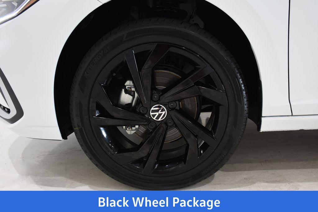 new 2025 Volkswagen Jetta car, priced at $27,733