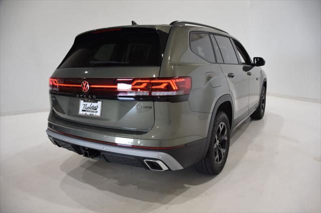 new 2024 Volkswagen Atlas car, priced at $46,270