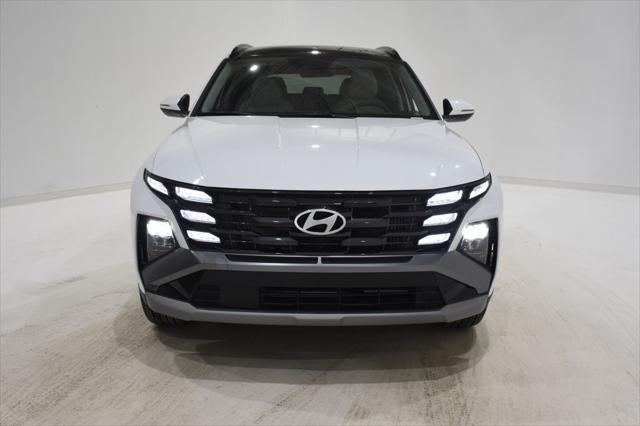 new 2025 Hyundai TUCSON Hybrid car, priced at $37,155