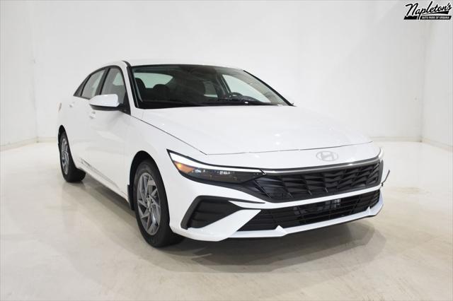 new 2025 Hyundai ELANTRA HEV car, priced at $26,911