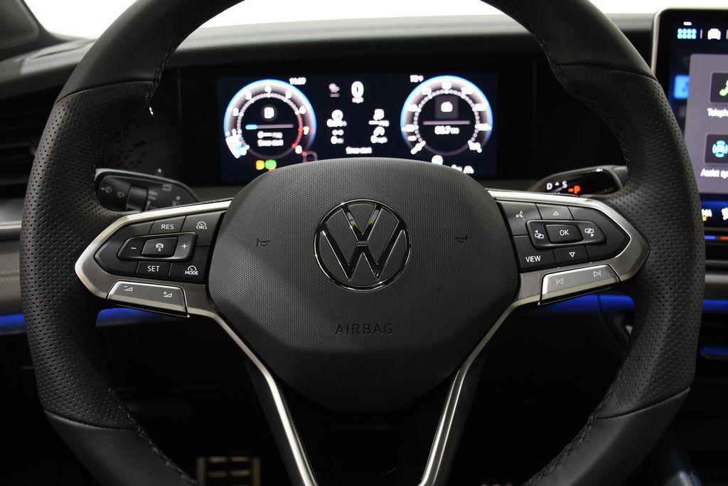 new 2026 Volkswagen Tiguan car, priced at $40,314