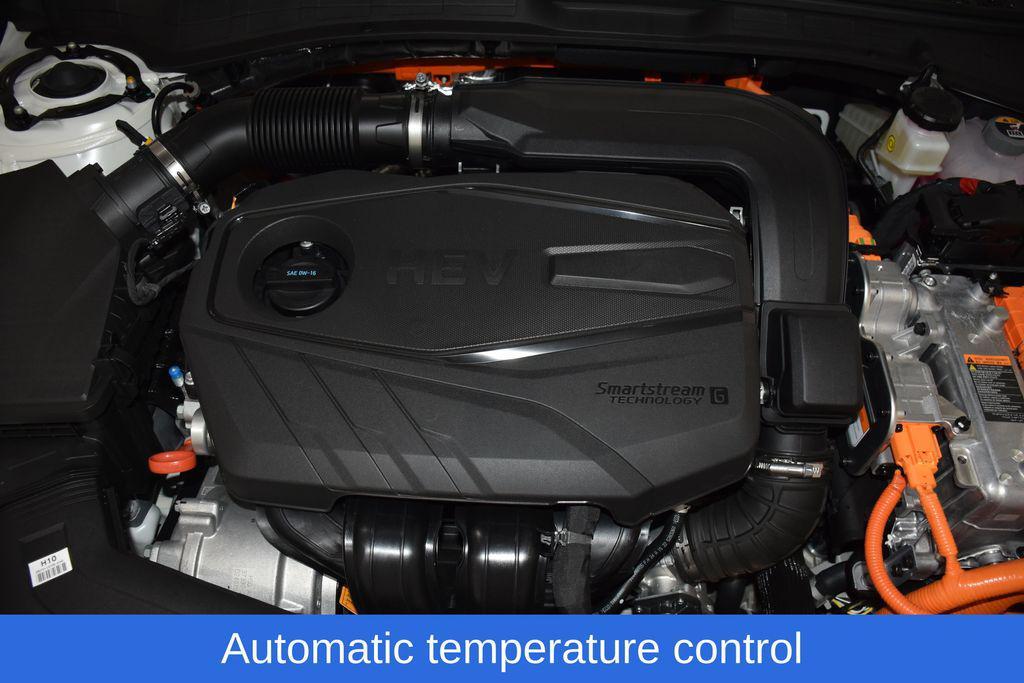 new 2025 Hyundai Sonata Hybrid car, priced at $36,290