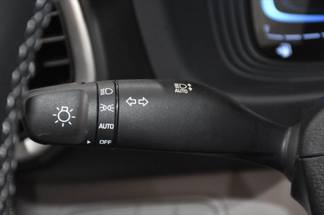 new 2025 Hyundai Venue car, priced at $23,672