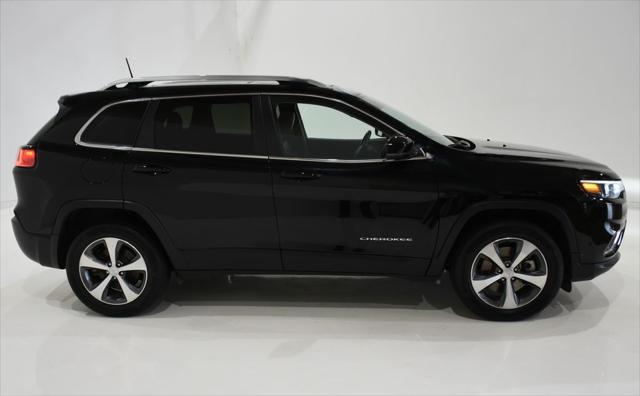 used 2021 Jeep Cherokee car, priced at $20,999