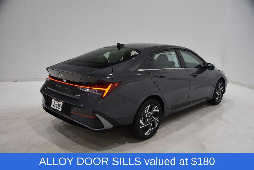 new 2025 Hyundai ELANTRA HEV car, priced at $28,633