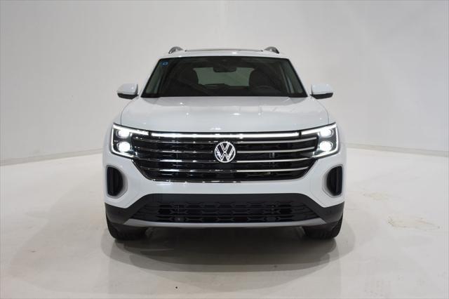 new 2025 Volkswagen Atlas car, priced at $42,089