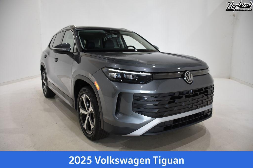 new 2025 Volkswagen Tiguan car, priced at $35,270