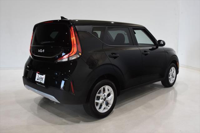 new 2025 Kia Soul car, priced at $21,562