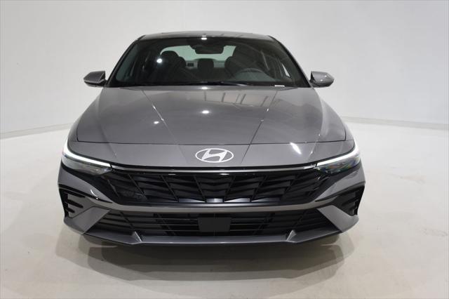 new 2025 Hyundai Elantra car, priced at $25,217