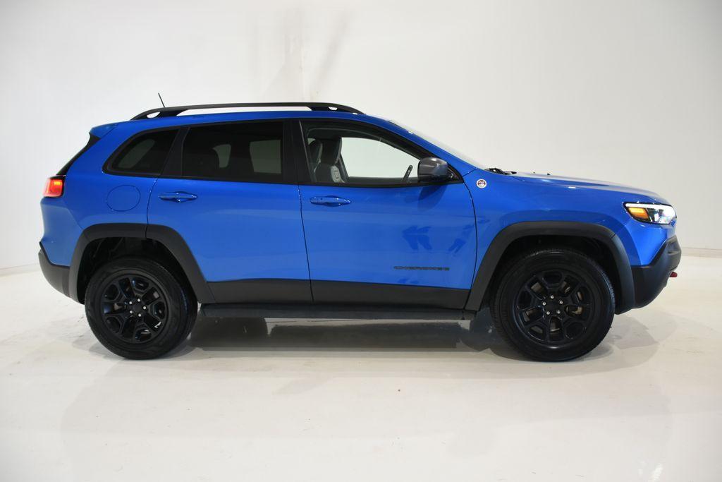 used 2021 Jeep Cherokee car, priced at $23,209
