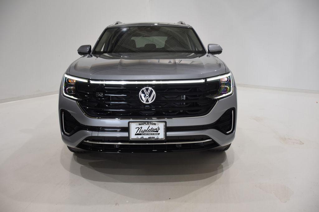 new 2024 Volkswagen Atlas car, priced at $48,393